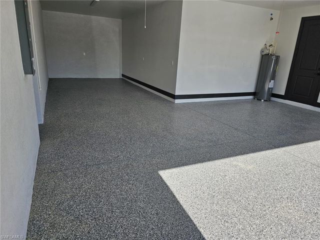 2123 SW 52nd TER, Cape Coral, FL 33914