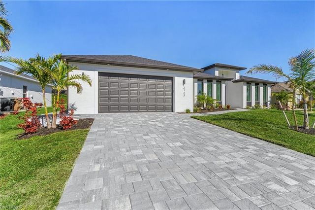 2123 SW 52nd TER, Cape Coral, FL 33914