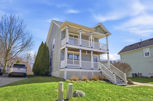 455 Waverly Lane, Genoa Township, MI 48843