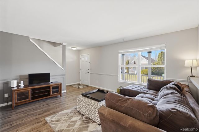 455 Waverly Lane, Genoa Township, MI 48843