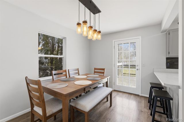 455 Waverly Lane, Genoa Township, MI 48843