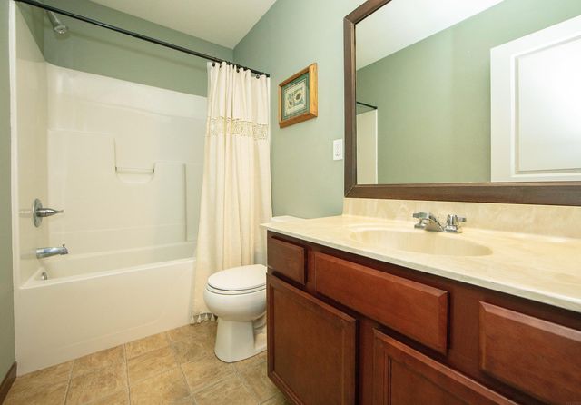 4151 Mockingbird Lane, Waterloo, IA 50702