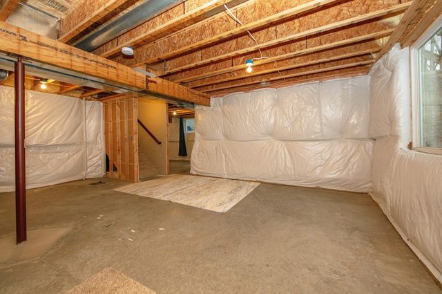 4151 Mockingbird Lane, Waterloo, IA 50702