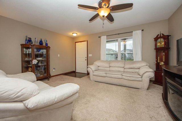 4151 Mockingbird Lane, Waterloo, IA 50702