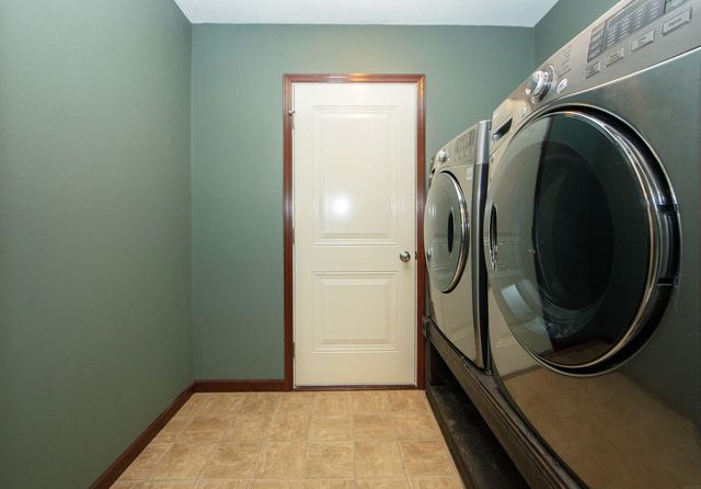 4151 Mockingbird Lane, Waterloo, IA 50702