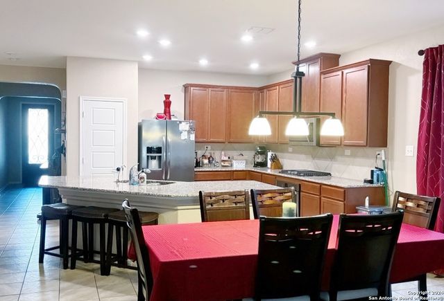 11208 Hill Top Bend, Helotes, TX 78023