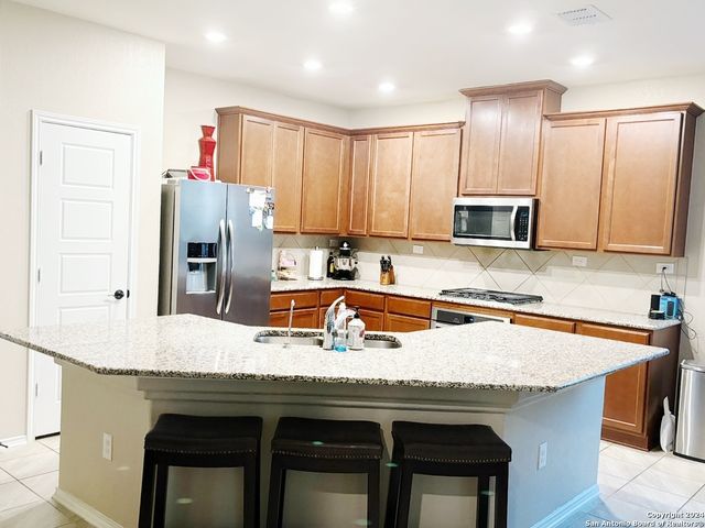 11208 Hill Top Bend, Helotes, TX 78023