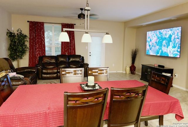 11208 Hill Top Bend, Helotes, TX 78023