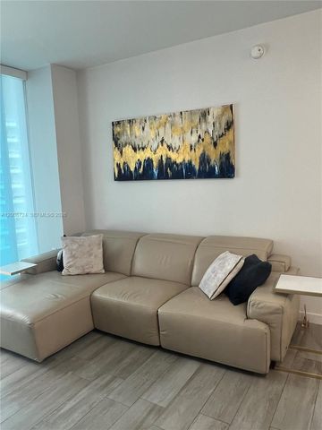 1100 S Miami Ave 2011, Miami, FL 33130