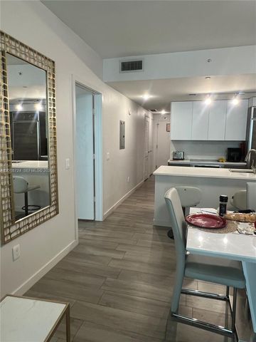 1100 S Miami Ave 2011, Miami, FL 33130