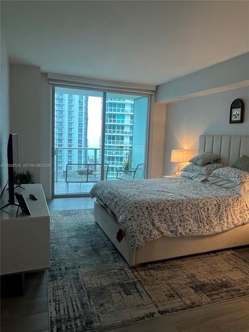 1100 S Miami Ave 2011, Miami, FL 33130