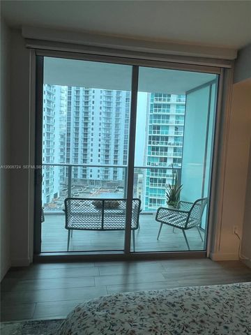 1100 S Miami Ave 2011, Miami, FL 33130