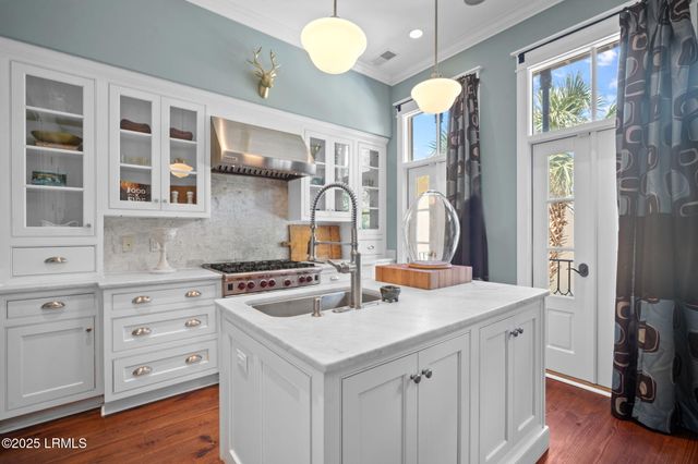 30 Market, Beaufort, SC 29906