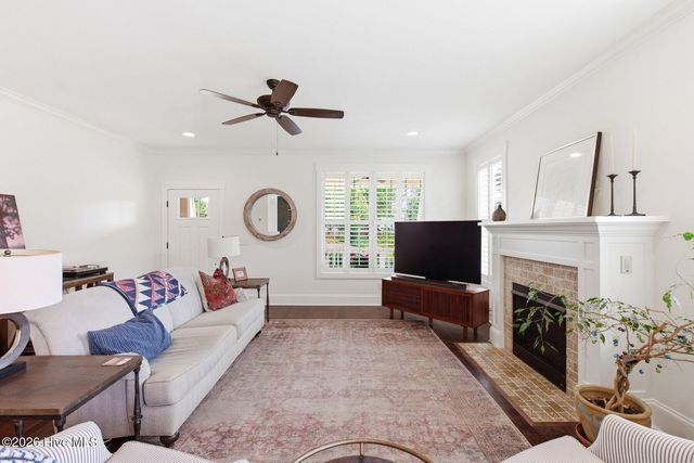 1693 Clove Hitch Lane SW, Ocean Isle Beach, NC 28469