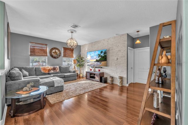 20006 SATIN LEAF AVENUE, Tampa, FL 33647