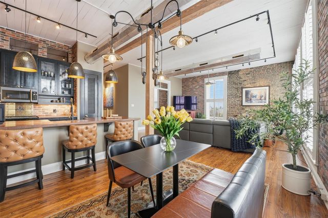 2318 Market Street 12, Galveston, TX 77550