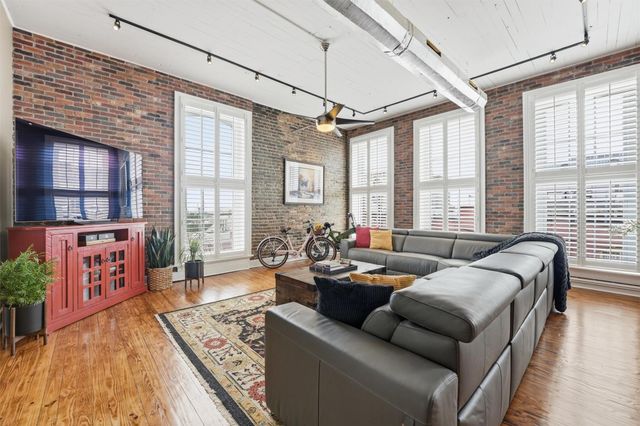 2318 Market Street 12, Galveston, TX 77550