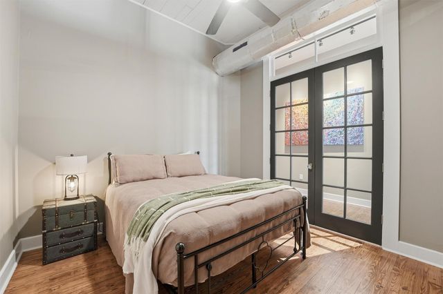 2318 Market Street 12, Galveston, TX 77550