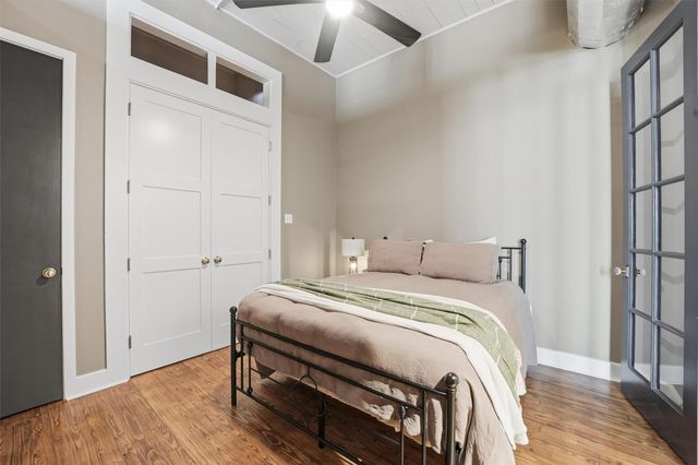 2318 Market Street 12, Galveston, TX 77550