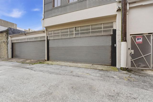 2318 Market Street 12, Galveston, TX 77550