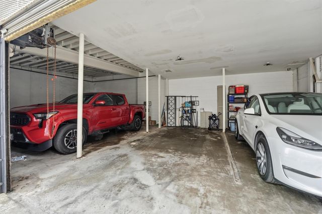 2318 Market Street 12, Galveston, TX 77550