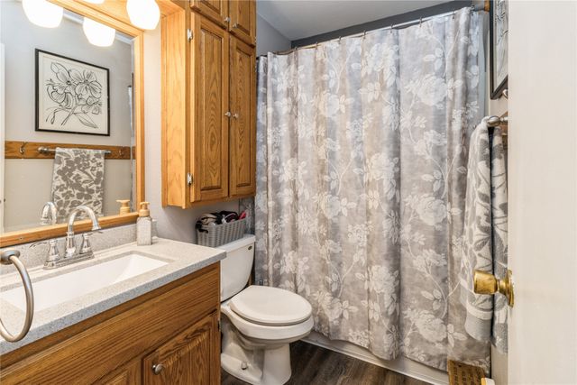 7202 SW 13th Street, Des Moines, IA 50315