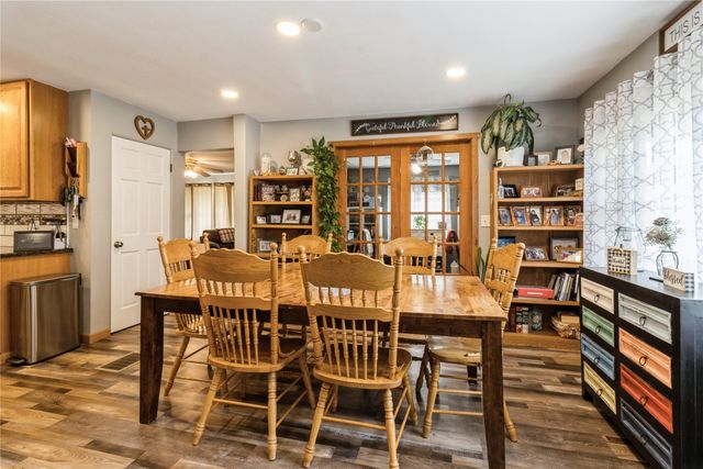 7202 SW 13th Street, Des Moines, IA 50315