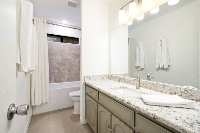 207 Darrin Drive, Rockwall, TX 75087