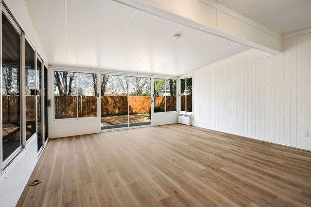 207 Darrin Drive, Rockwall, TX 75087