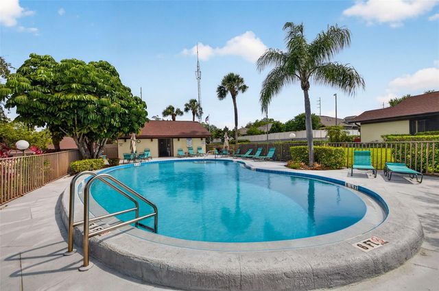 1345 DAFFODIL PLACE 605, Dunedin, FL 34698