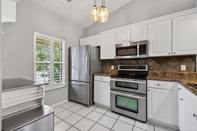 1345 DAFFODIL PLACE 605, Dunedin, FL 34698