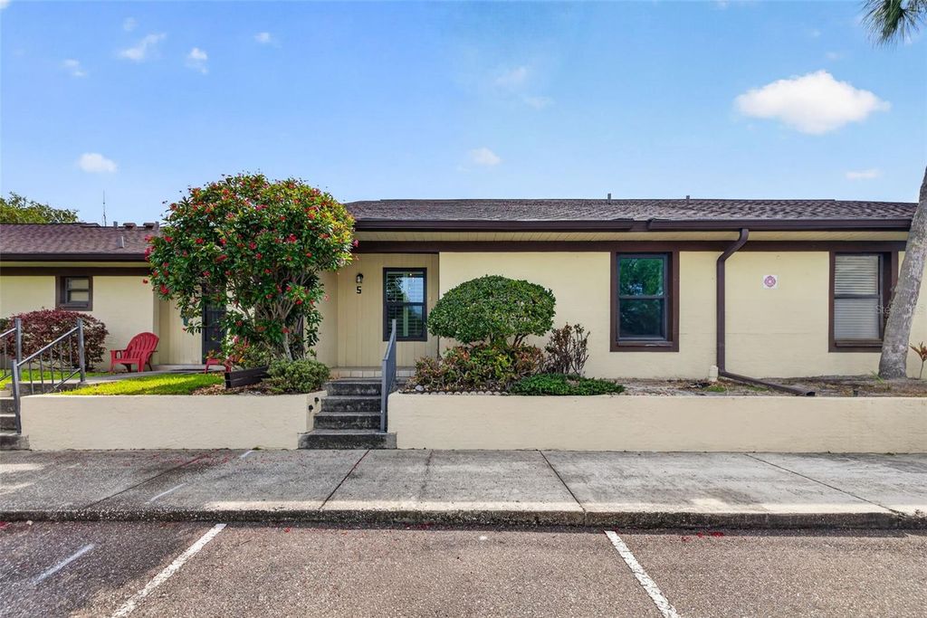 1345 DAFFODIL PLACE 605, Dunedin, FL 34698