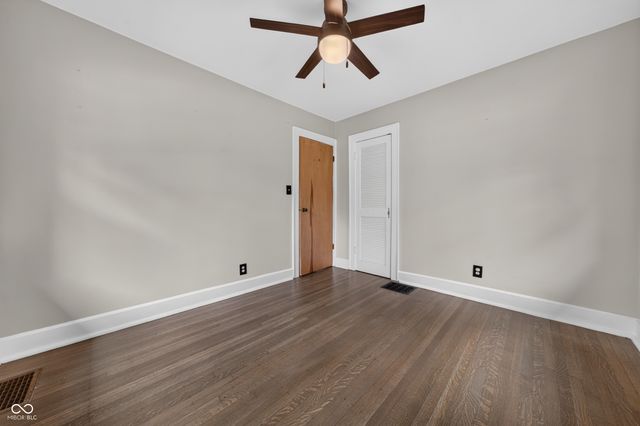 6448 Broadway Street, Indianapolis, IN 46220