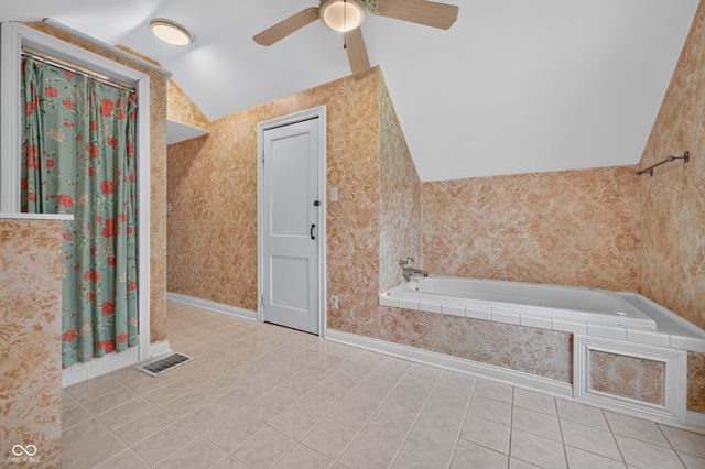 6448 Broadway Street, Indianapolis, IN 46220