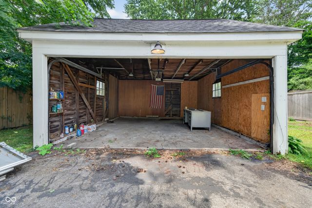 6448 Broadway Street, Indianapolis, IN 46220