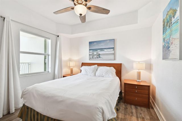 11605 GULF BOULEVARD 208, Treasure Island, FL 33706