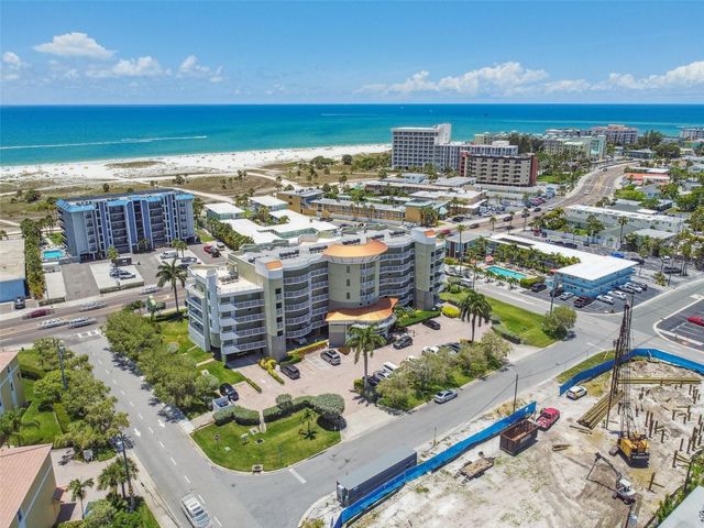 11605 GULF BOULEVARD 208, Treasure Island, FL 33706