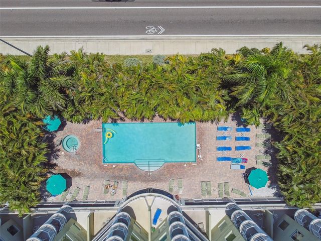 11605 GULF BOULEVARD 208, Treasure Island, FL 33706