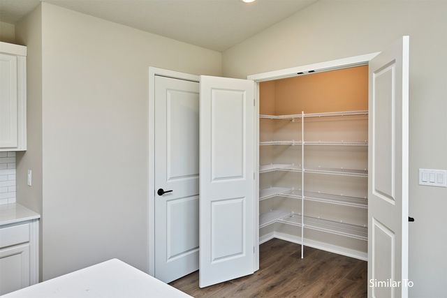 4407 NE 7th Street, Ankeny, IA 50021