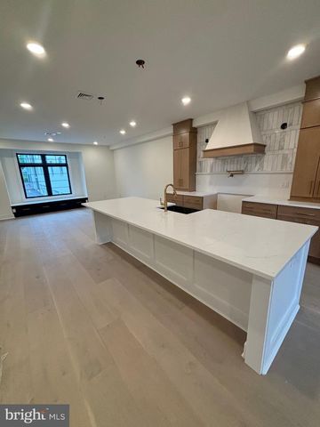 7519 R RIDGE AVENUE 301 #302, Philadelphia, PA 19128