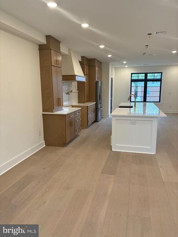 7519 R RIDGE AVENUE 301 #302, Philadelphia, PA 19128