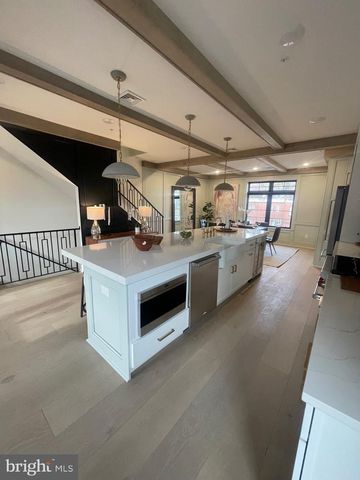 7519 R RIDGE AVENUE 301 #302, Philadelphia, PA 19128