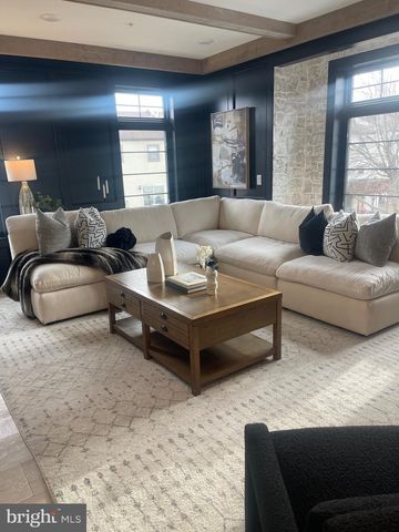 7519 R RIDGE AVENUE 301 #302, Philadelphia, PA 19128