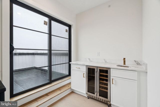 7519 R RIDGE AVENUE 301 #302, Philadelphia, PA 19128