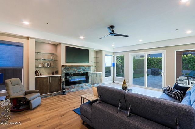 11146 E RUNNING DEER Trail, Scottsdale, AZ 85262