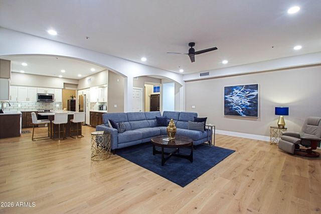 11146 E RUNNING DEER Trail, Scottsdale, AZ 85262