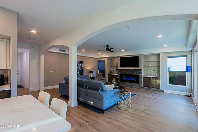 11146 E RUNNING DEER Trail, Scottsdale, AZ 85262