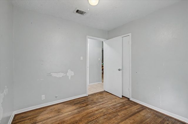 1019 Bertrand Street, Conroe, TX 77301