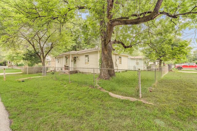 1019 Bertrand Street, Conroe, TX 77301