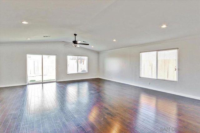 10442 Glenellen Ave, San Diego, CA 92126